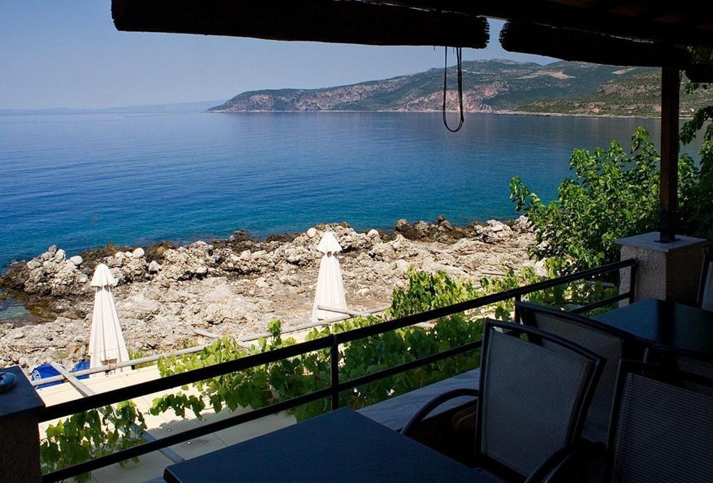 Anniska Hotel Kardhamili Luaran gambar
